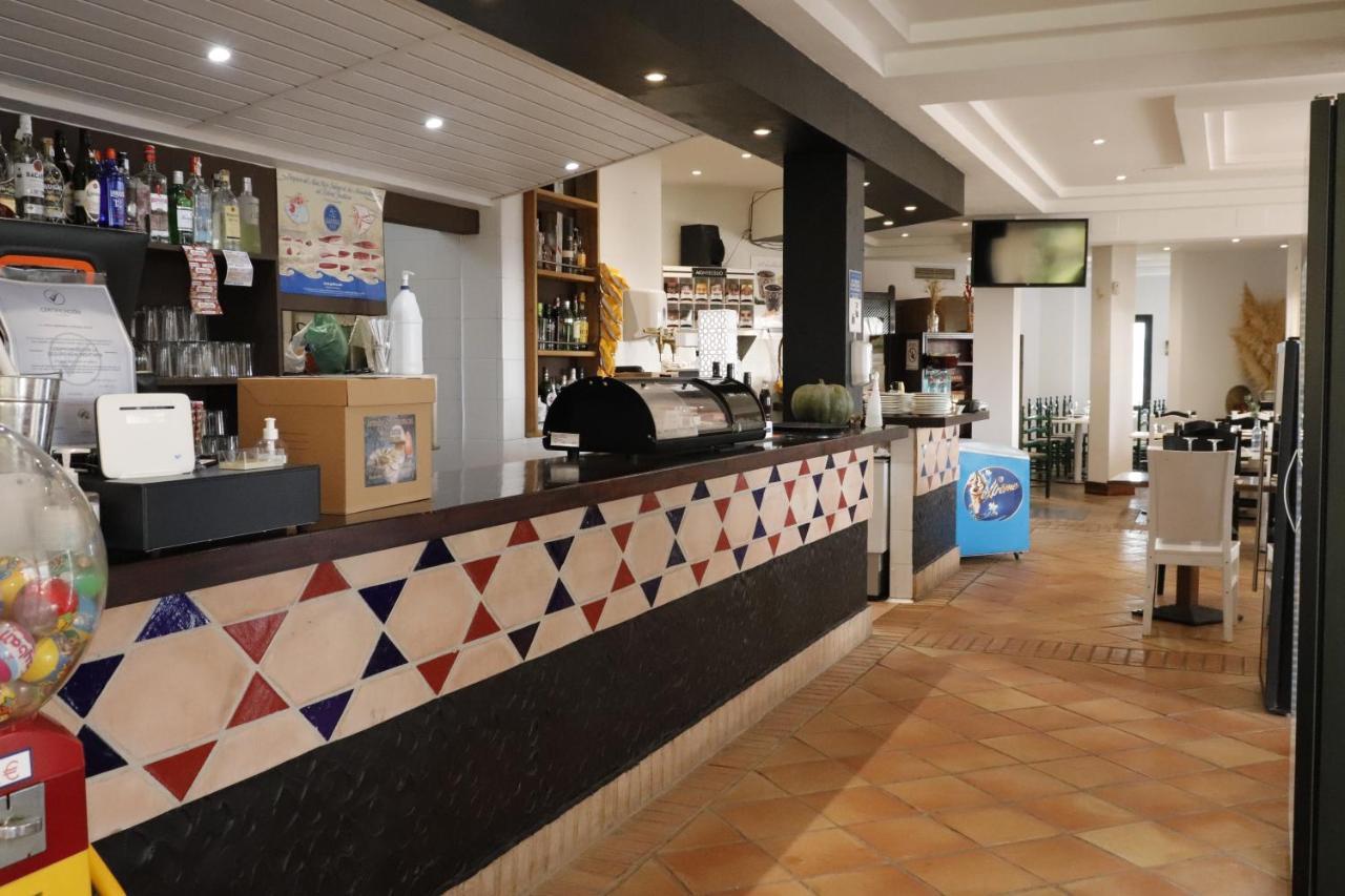 Hostal Restaurante Benalup Golf Dış mekan fotoğraf