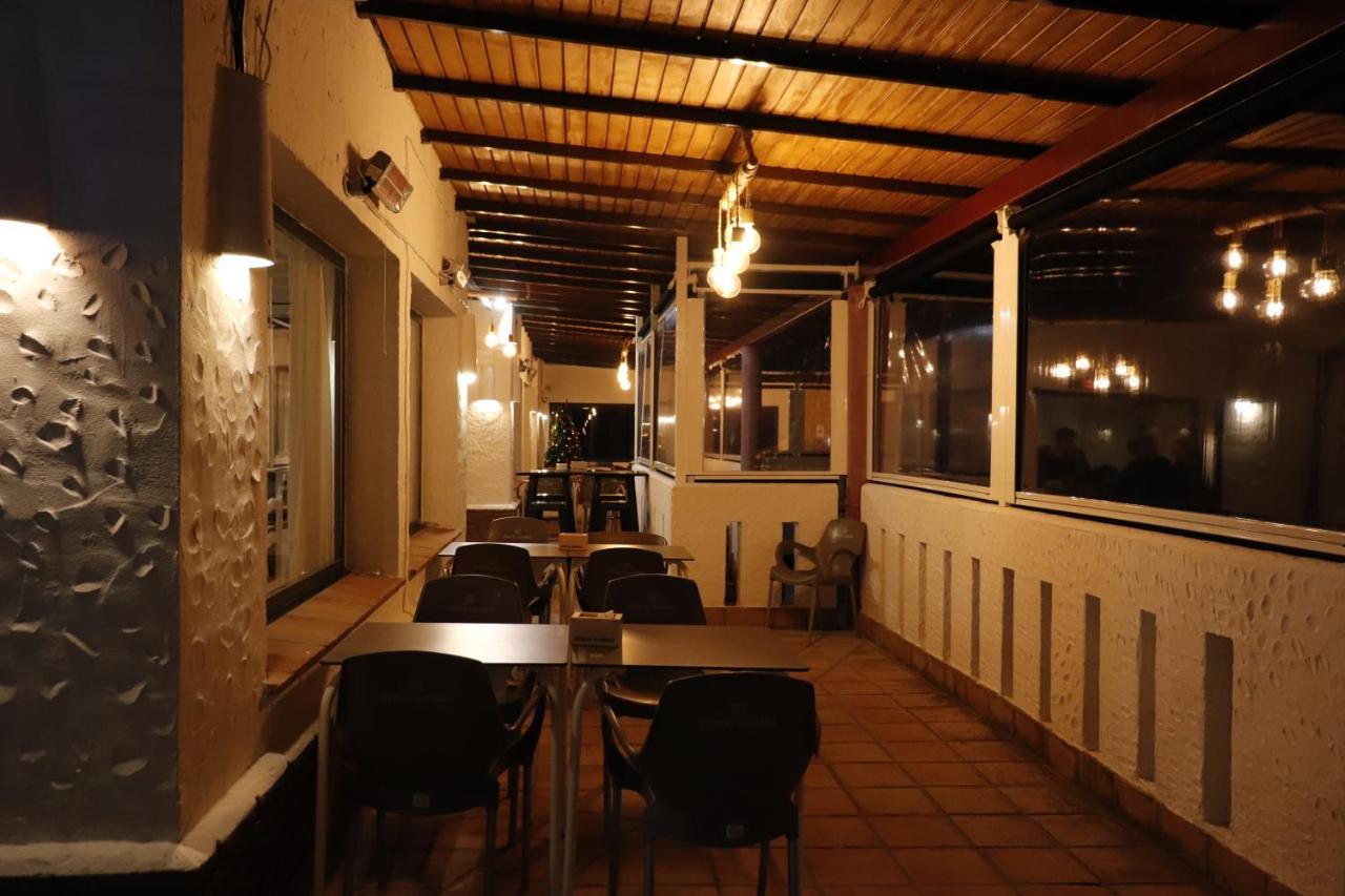 Hostal Restaurante Benalup Golf Dış mekan fotoğraf